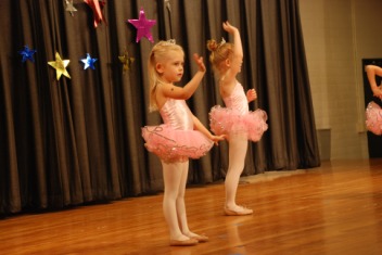 2012-05-12-Sydney's Recital-08.jpg